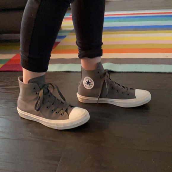 W size 9, M size 7 Chuck Taylor’s - Picture 3 of 4